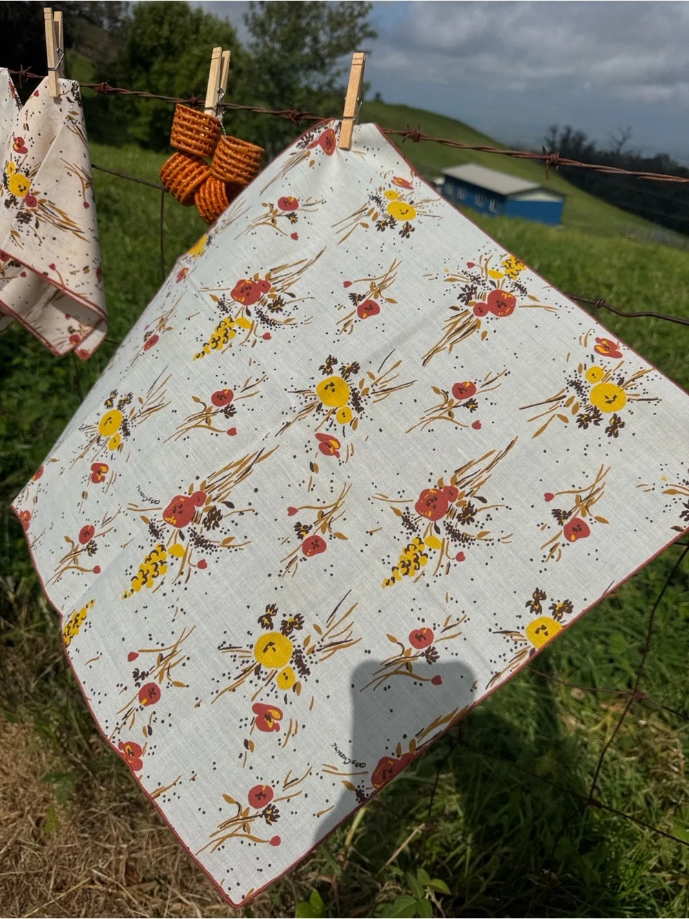 Vintage mid century Oleg Cassini  Floral Brown Yellow Napkin Set